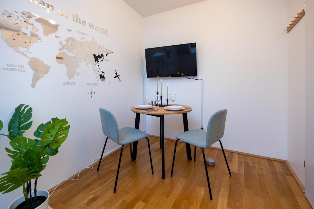 Rooftop Cozy Apartment Near Innerstadt With Ac Vienna Exterior photo